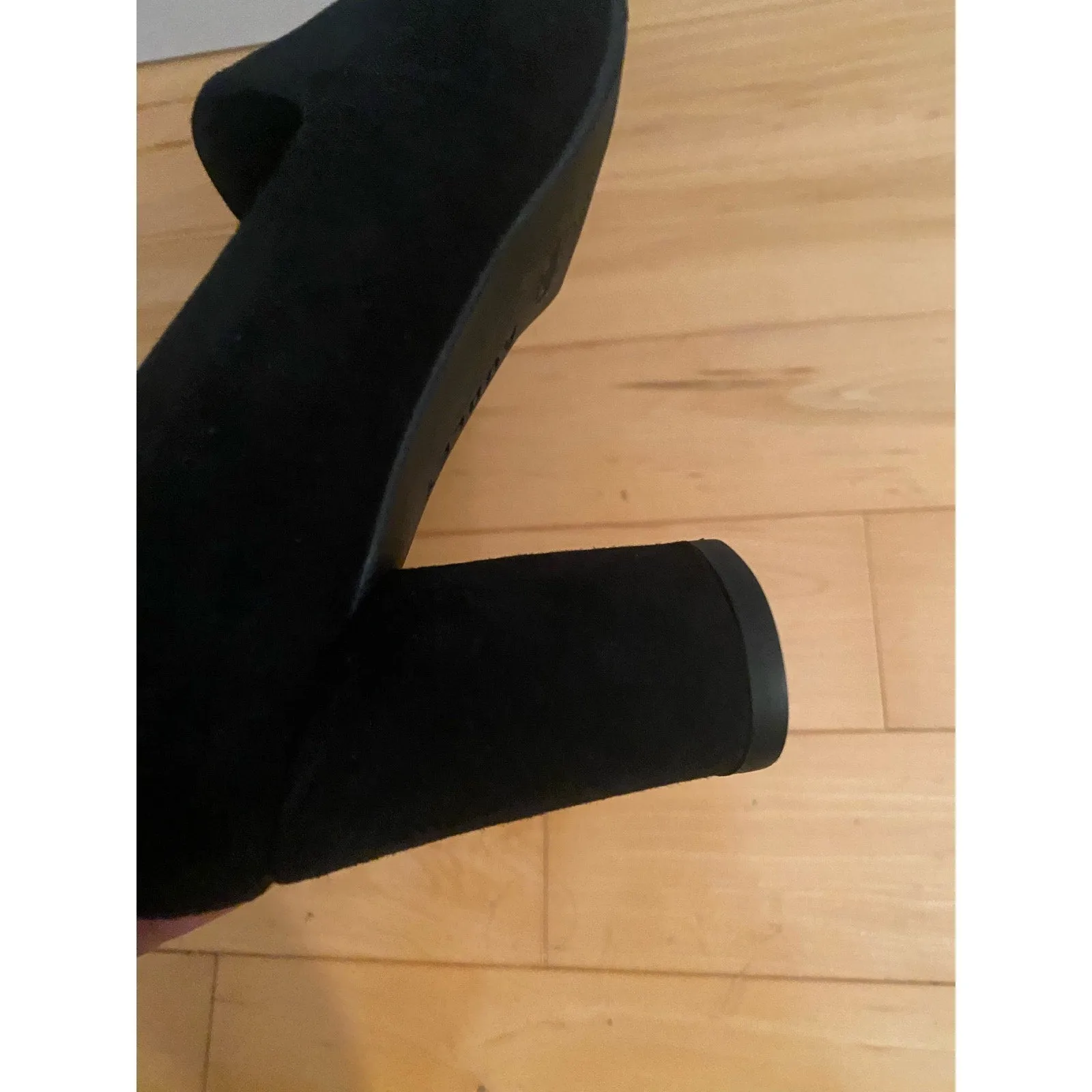 Audley London Black Suede Pumps Size 36