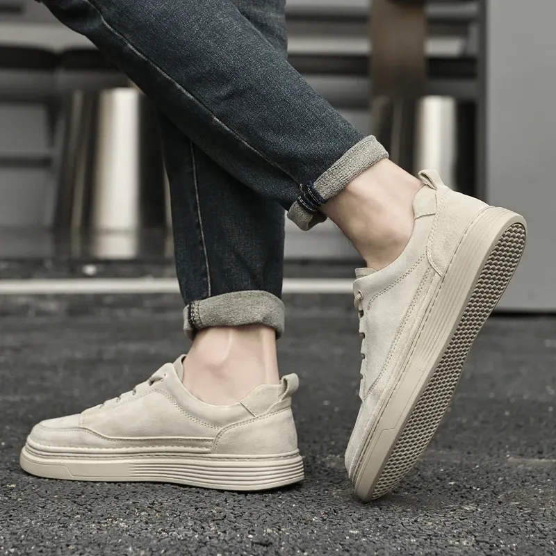 Giovanni Classic Suede Sneakers