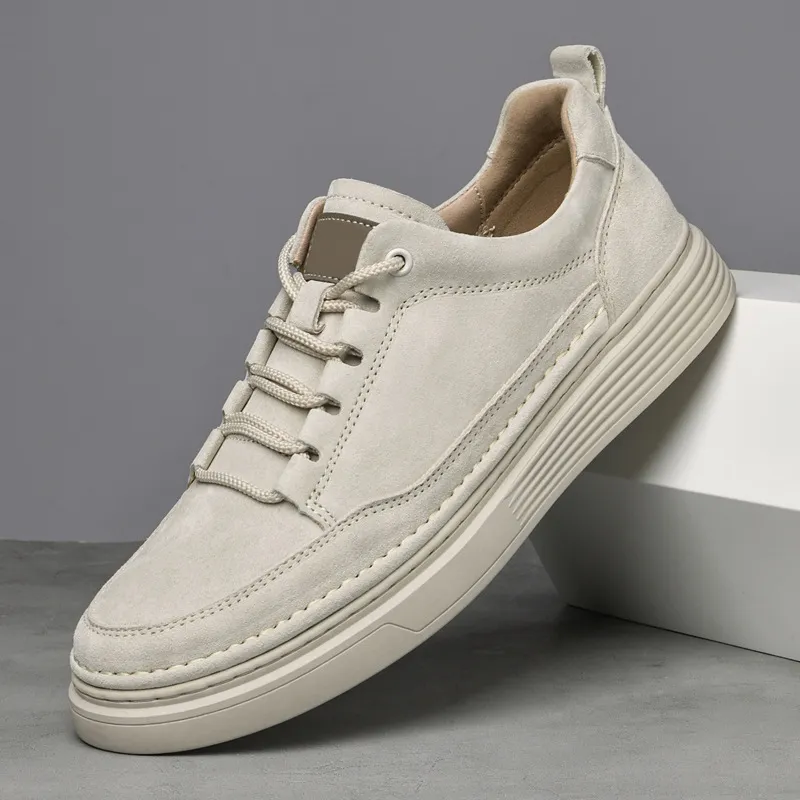 Giovanni Classic Suede Sneakers