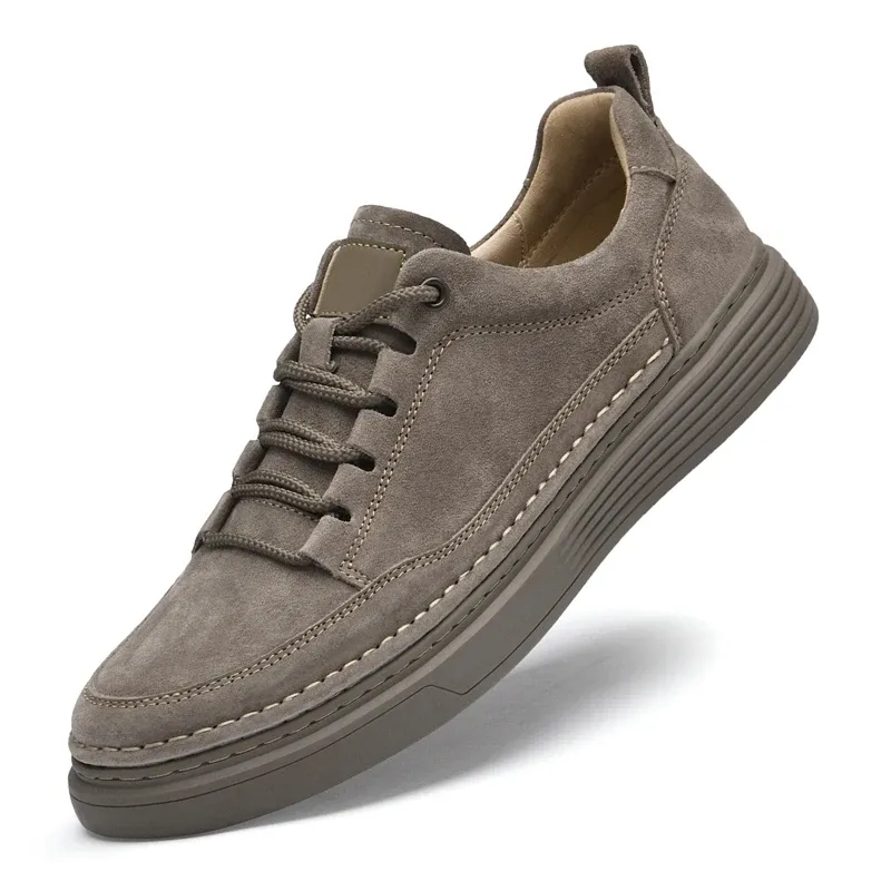 Giovanni Classic Suede Sneakers