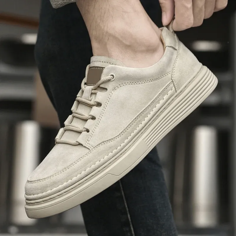 Giovanni Classic Suede Sneakers