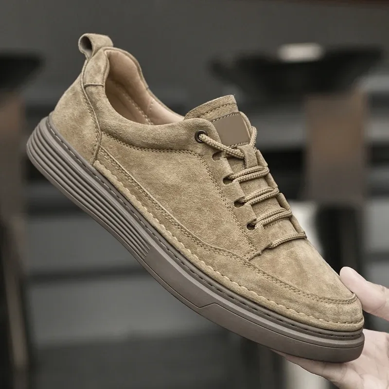 Giovanni Classic Suede Sneakers