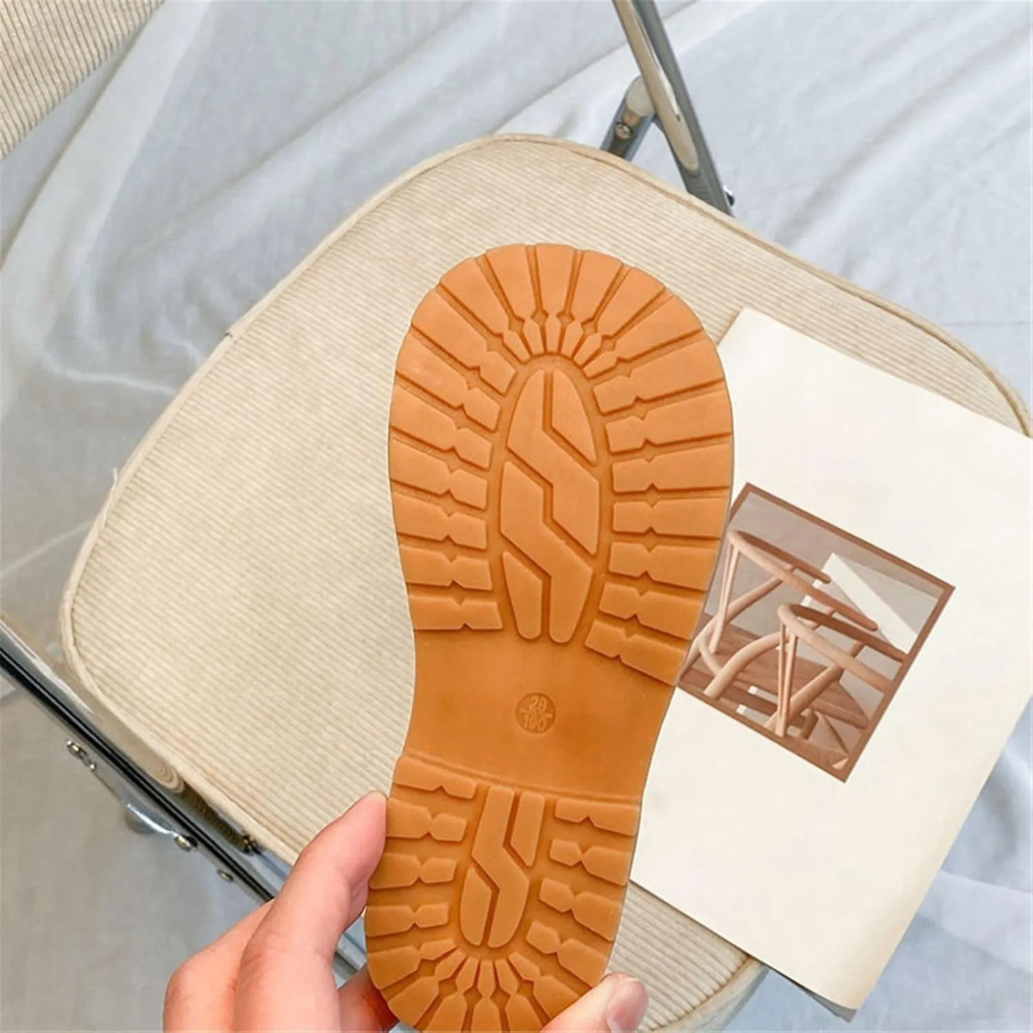 Girls Closed Toe Sandals Soft Rubber Sole Flat Shoes Lightweight Outdoor Beach Vacation Holiday Girls Flip Flops