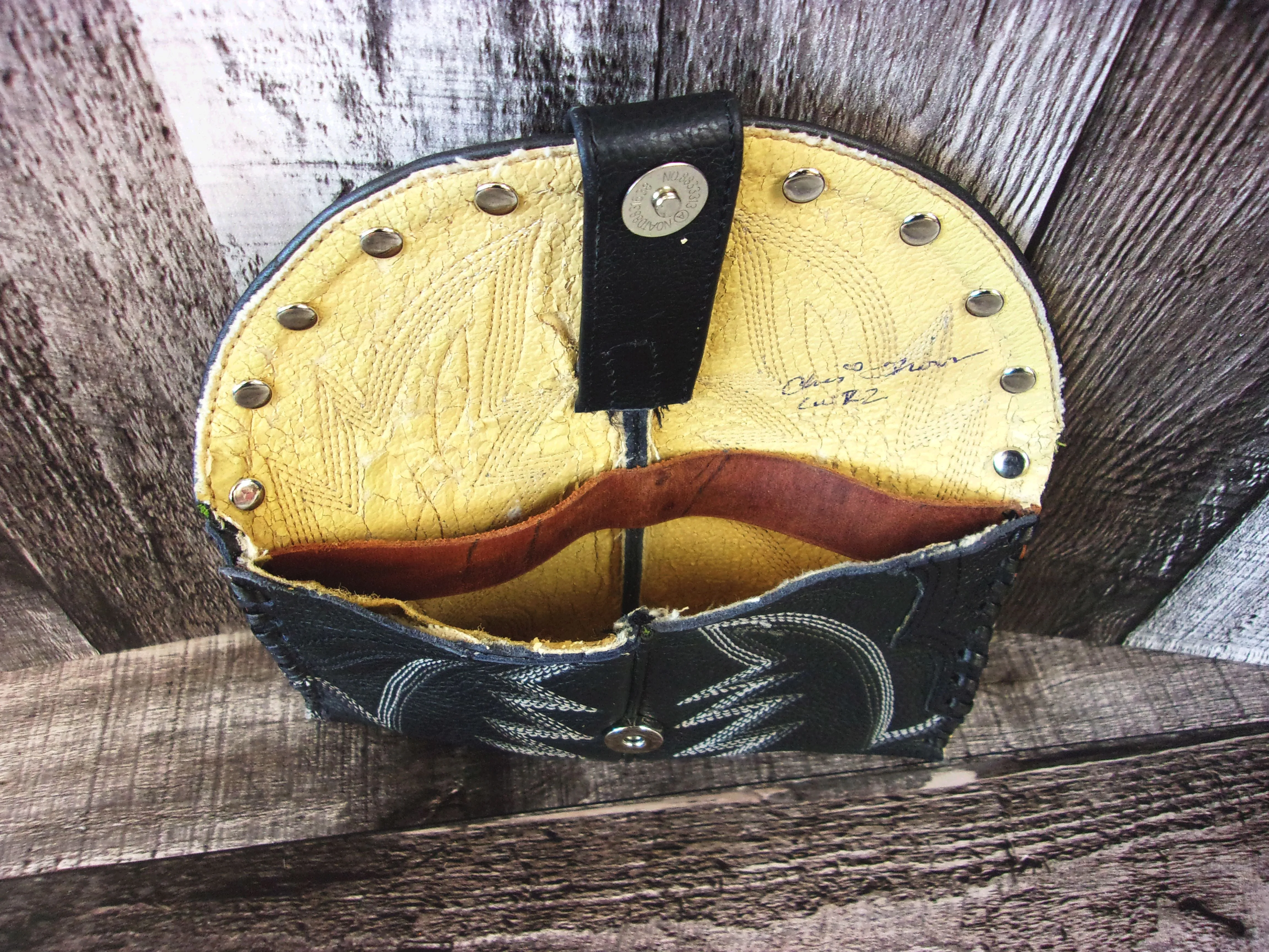 Wallet/Card Holder WC22