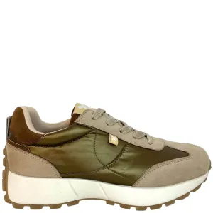 XTI Neutral Gum Sole Sneakers